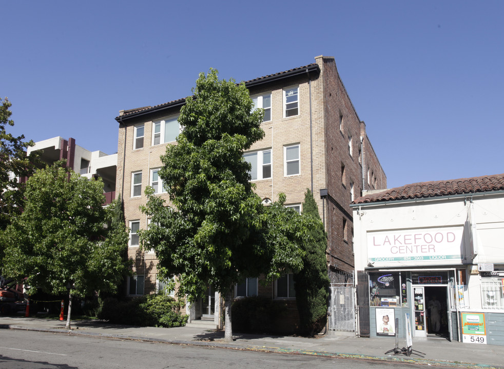 1581 Madison St in Oakland, CA - Building Photo