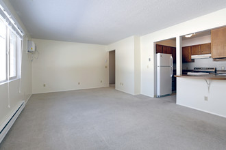 Rock Creek in Billings, MT - Building Photo - Interior Photo