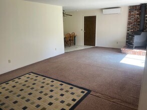 170 Lower Mill St in Weaverville, CA - Building Photo - Building Photo