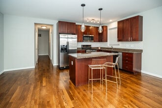 6543 S Ingleside Ave in Chicago, IL - Building Photo - Building Photo