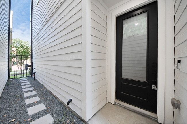 property at 4806 Cochran St