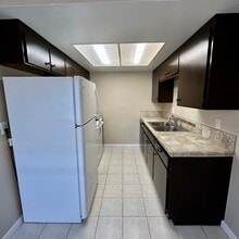 1301 Hemlock Ave in Imperial Beach, CA - Building Photo - Building Photo