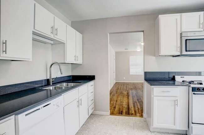 property at 1516 Story St