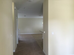 15514 Fort Clatsop Crescent in Winter Garden, FL - Building Photo - Building Photo