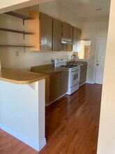 206 Columbia Ave, Unit 206 in Los Angeles, CA - Building Photo - Building Photo