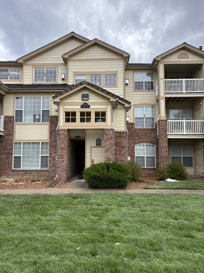 property at 5726 N Genoa Way