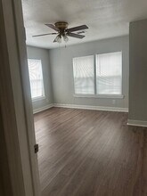 917 N Gaillard St in Baytown, TX - Building Photo - Building Photo