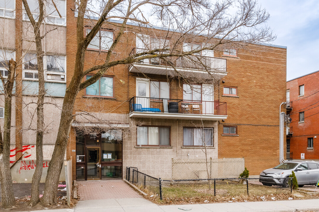 4820 Plamondon Av in Montréal, QC - Building Photo