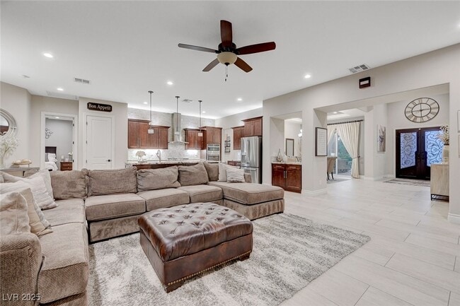 property at 5595 El Camino Rd