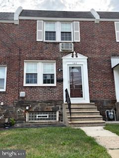 property at 140 S Spring Garden St
