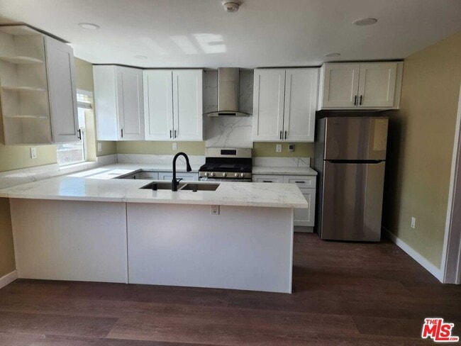 property at 4308-4304 Leimert Blvd