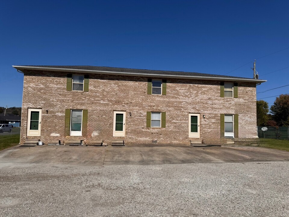 230 Township Road 1110, Unit 3 in Proctorville, OH - Building Photo