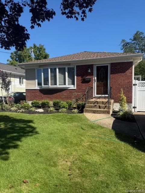 property at 253 N Delaware Ave