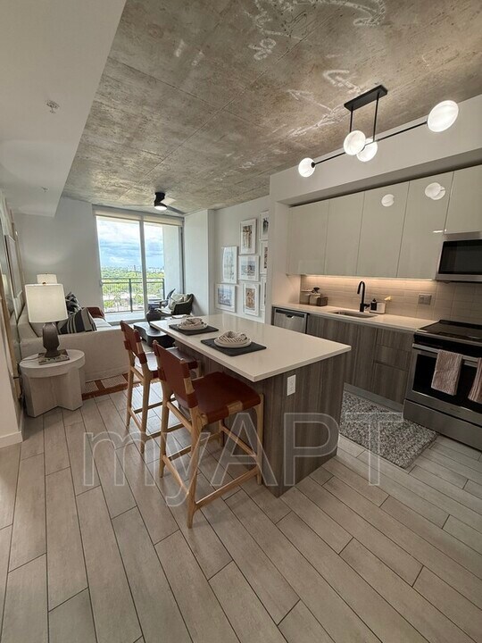 3111 Midtown Blvd in Miami, FL - Building Photo