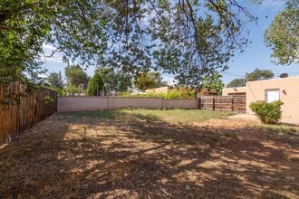 1317 Declovina St in Santa Fe, NM - Building Photo - Building Photo