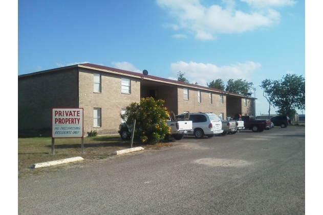 La Palma Apartments in San Benito, TX - Building Photo