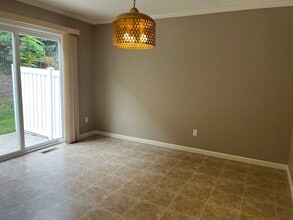 230 Millstone Dr in Mountville, PA - Building Photo - Building Photo