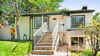 1 Gibbs Cir in Ogden, UT - Building Photo