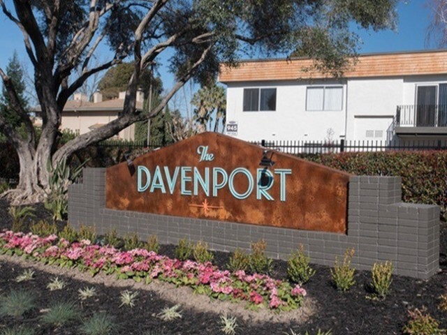 The Davenport in Sacramento, CA - Building Photo