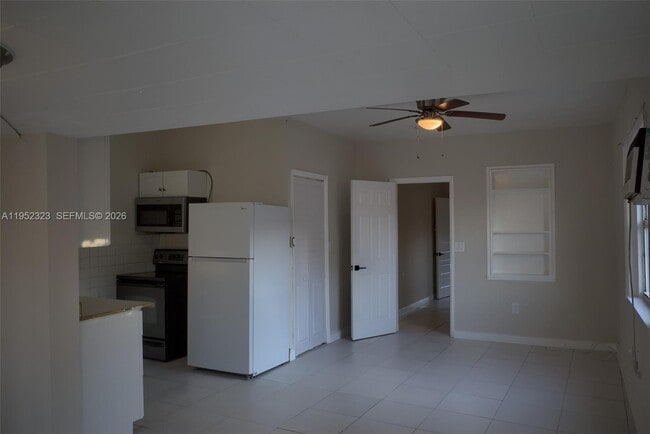 property at 43 SW 11th St