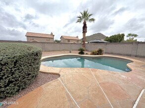 1702 E Blackhawk Dr in Phoenix, AZ - Building Photo - Building Photo