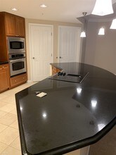 8100 E Union Ave in Denver, CO - Foto de edificio - Building Photo