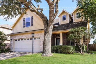 17115 Deaton Mill Dr in Houston, TX - Building Photo - Building Photo