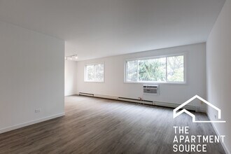 7621 N Sheridan Rd in Chicago, IL - Building Photo - Building Photo