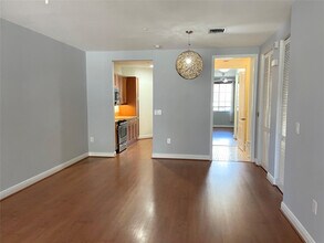 415 Olssen Ave in Fort Lauderdale, FL - Building Photo - Building Photo