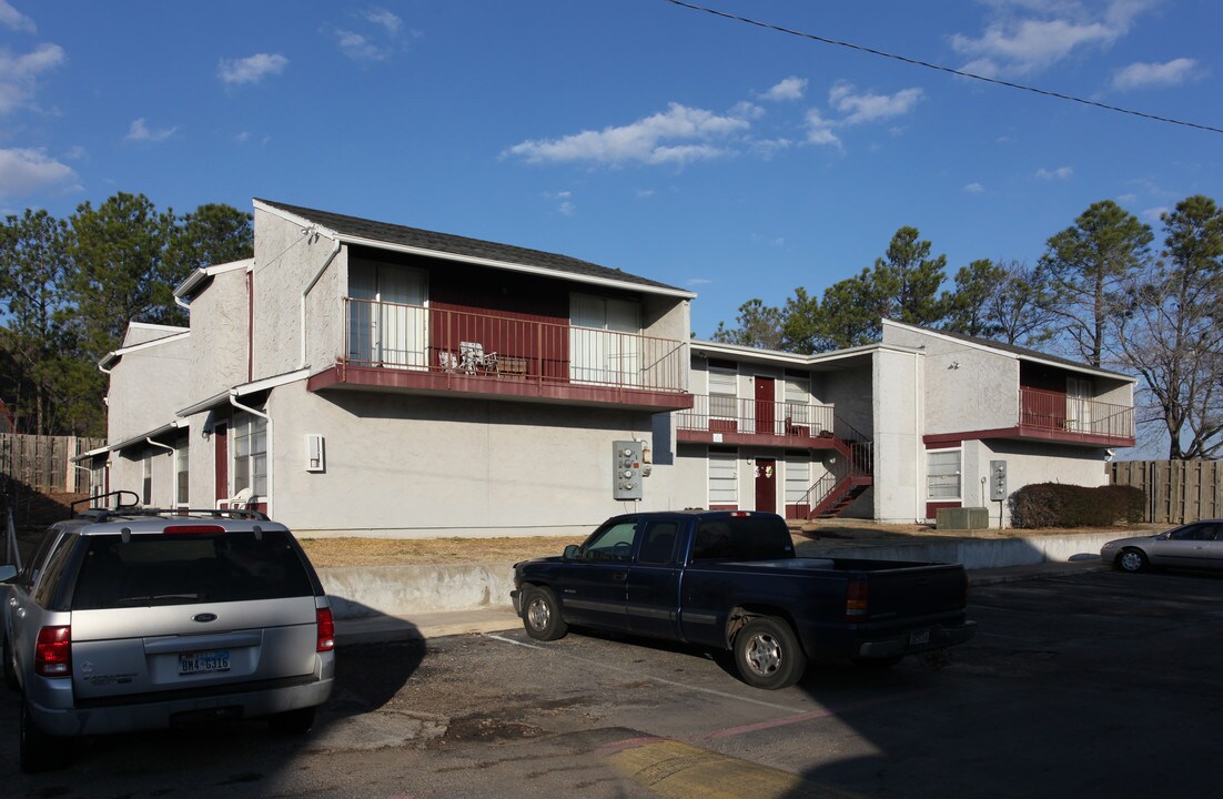 Briar Cove Apartments in Greenville, TX - Building Photo