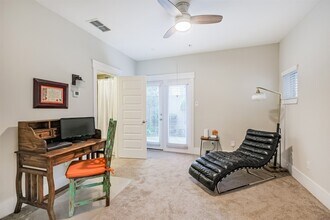 809 Leavenworth Ave in Houston, TX - Building Photo - Building Photo