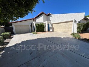 33205 Wishing Well Trail in Cathedral City, CA - Building Photo - Building Photo
