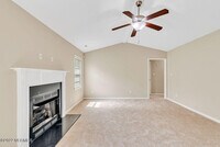 214 Bonanza Dr photo'