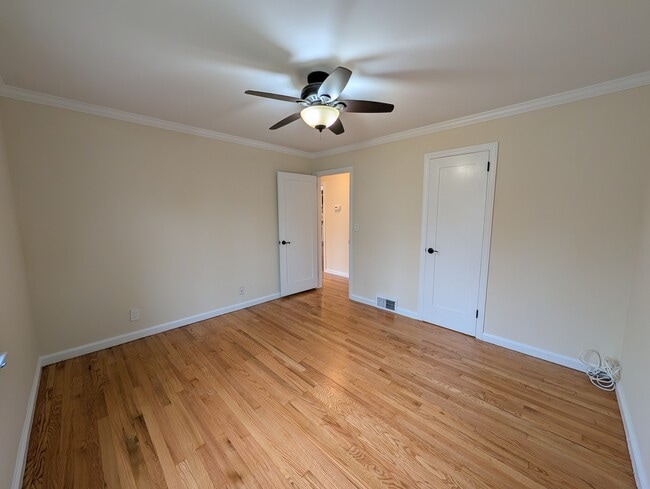 449 Van Buren St in Ridgewood, NJ - Foto de edificio - Building Photo