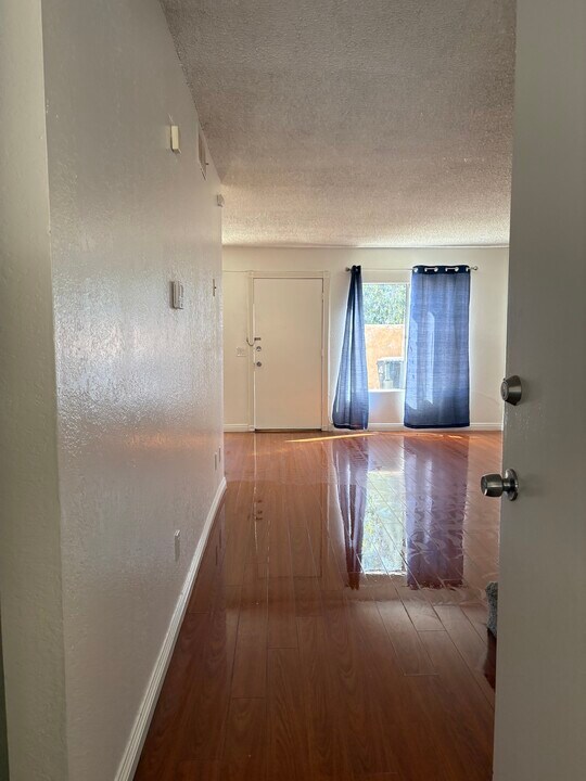 1904 Hawaii St in West Covina, CA - Building Photo