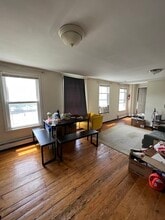 95 Moore St, Unit 3 in Cambridge, MA - Building Photo - Building Photo