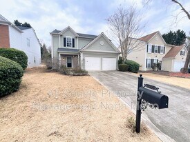 5990 Barrington Ln in Alpharetta, GA - Building Photo