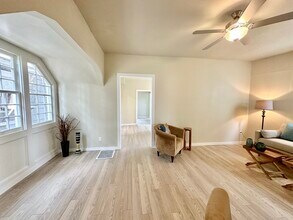 1516 C Ave NE in Cedar Rapids, IA - Building Photo - Building Photo