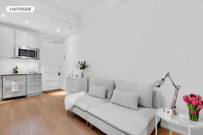 2109 Broadway in New York, NY - Building Photo - Building Photo