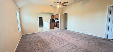 101 Hummingbird Dr in Weatherford, TX - Building Photo - Building Photo