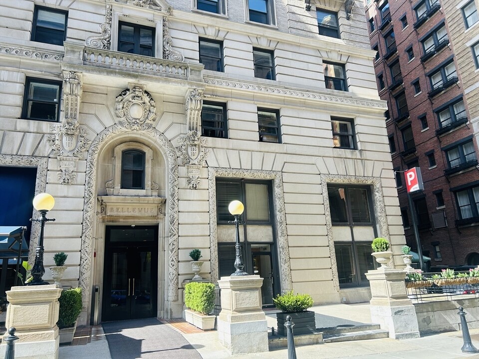 21 Beacon St, Unit 8N in Boston, MA - Foto de edificio