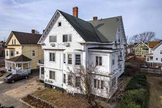 18 Orchard St in Pawtucket, RI - Building Photo - Building Photo