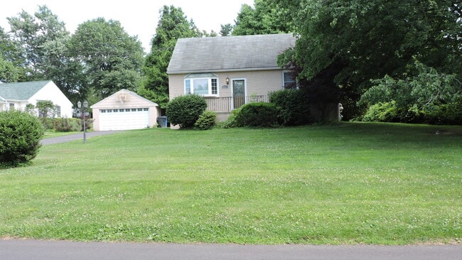 property at 4557 Grandview Ave