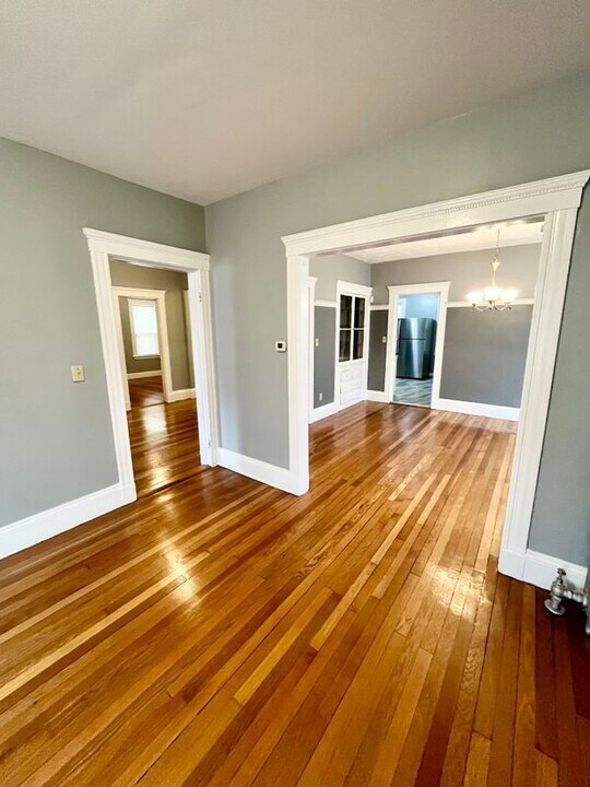 142 Washington St in Boston, MA - Building Photo