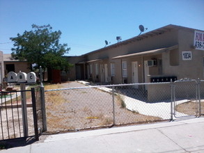 Six Plex in North Las Vegas, NV - Building Photo - Building Photo