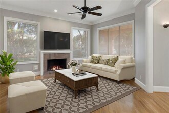 3106 Sackett St in Houston, TX - Building Photo - Building Photo