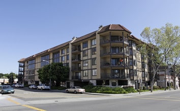 1132 Carpentier St in San Leandro, CA - Building Photo - Building Photo