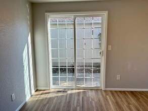 1219 E Indiana St in Bellingham, WA - Foto de edificio - Building Photo