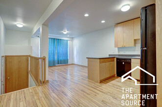 1446 N Leavitt St, Unit 1f in Chicago, IL - Building Photo - Building Photo
