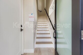 4100 E Warren Ave in Denver, CO - Building Photo - Building Photo